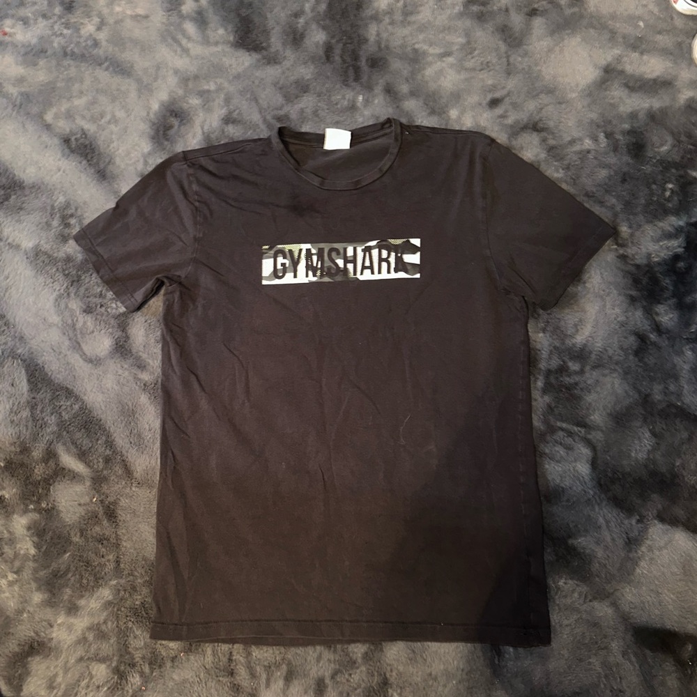 GYMSHARK T SHIRT black